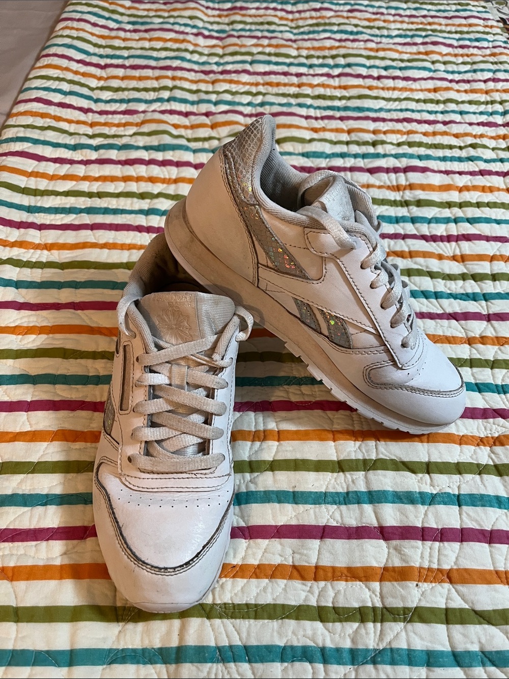 Girls vegan white Reebok with iridescent snake skin trim